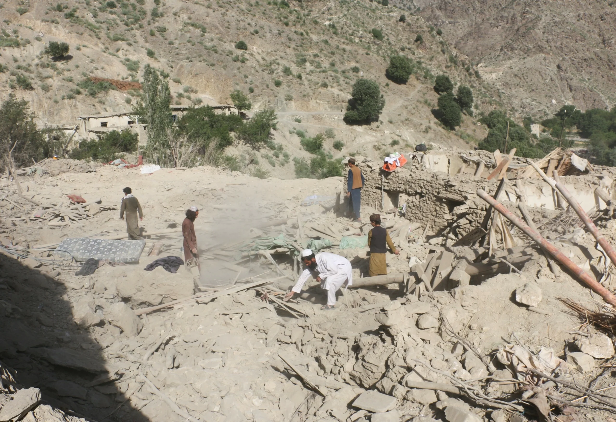 Pakistan kills 26 terrorists in precise strikes along Afg…