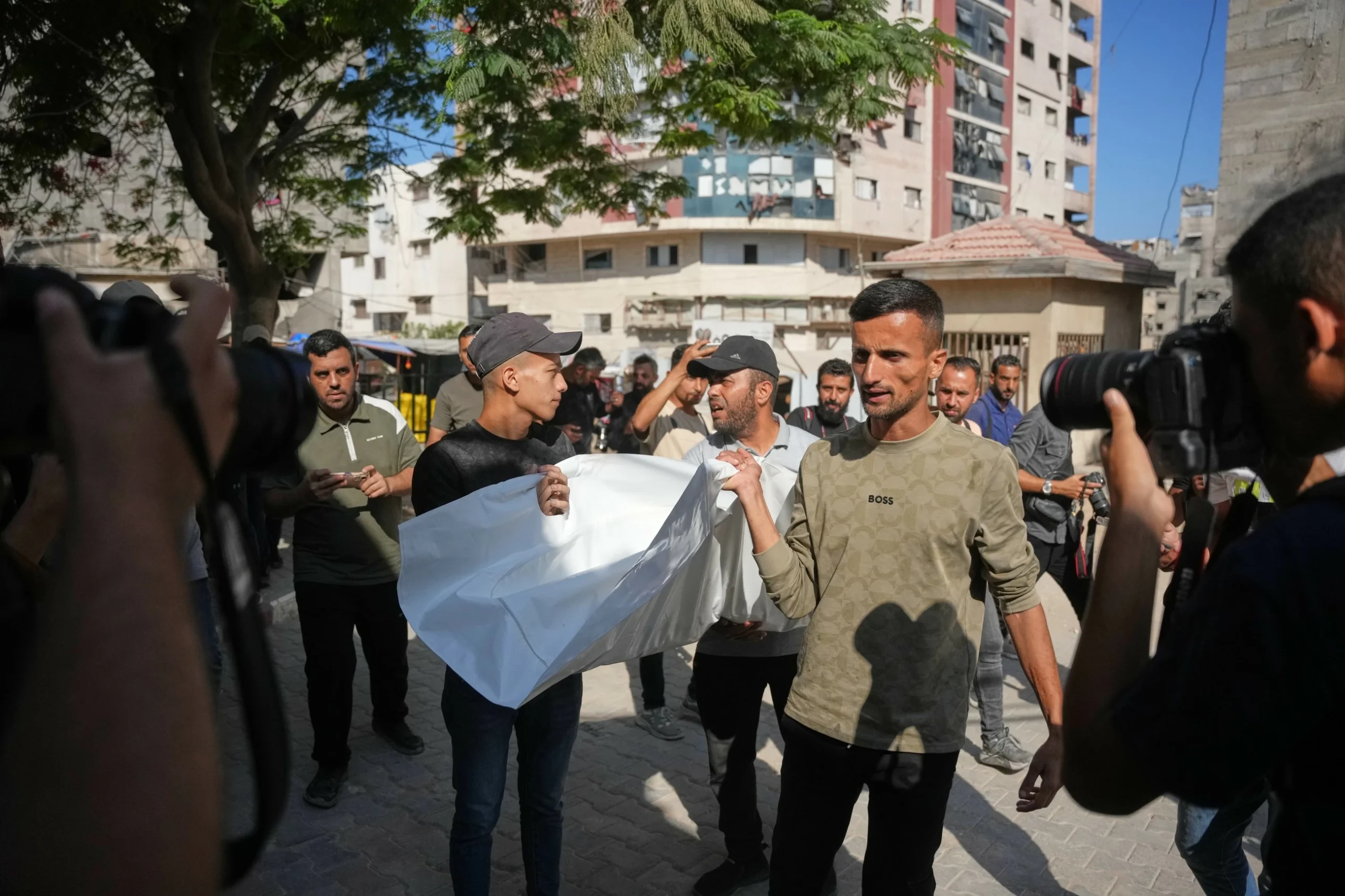 Israeli strikes kill five in Gaza