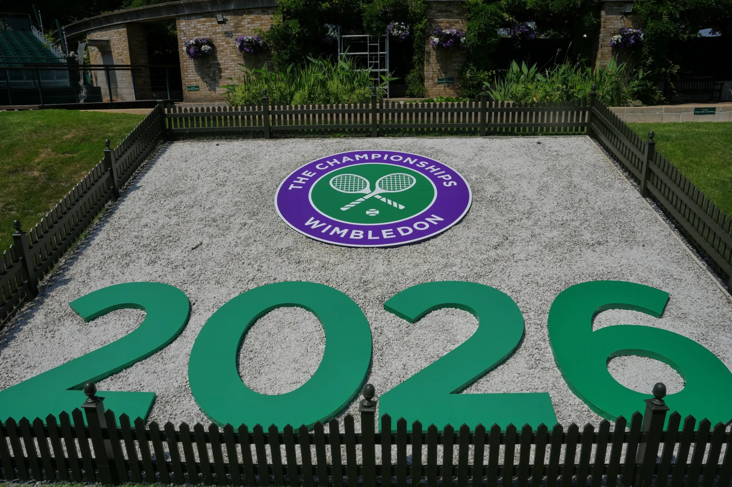Top players promise Wimbledon media boycott in prize money protest