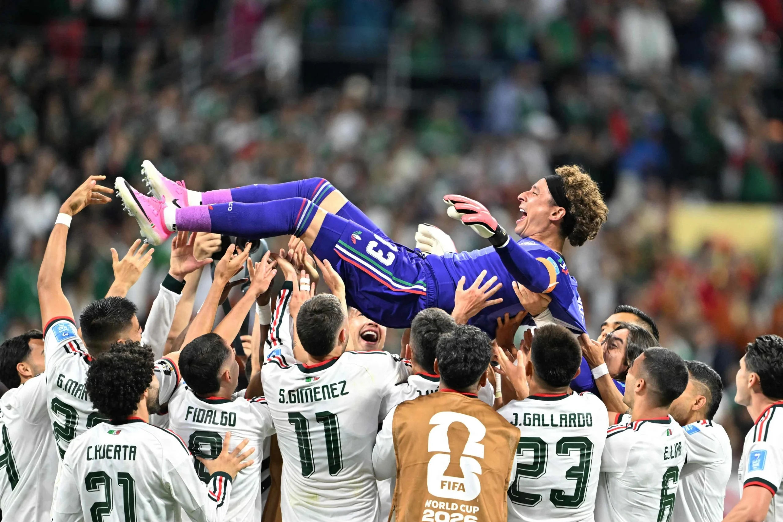 Mexico beats Czech Republic 3-0 to win all 3 World Cup gr…