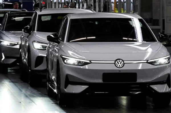 VW weighs up to 100,000 job cuts, four plant closures in …
