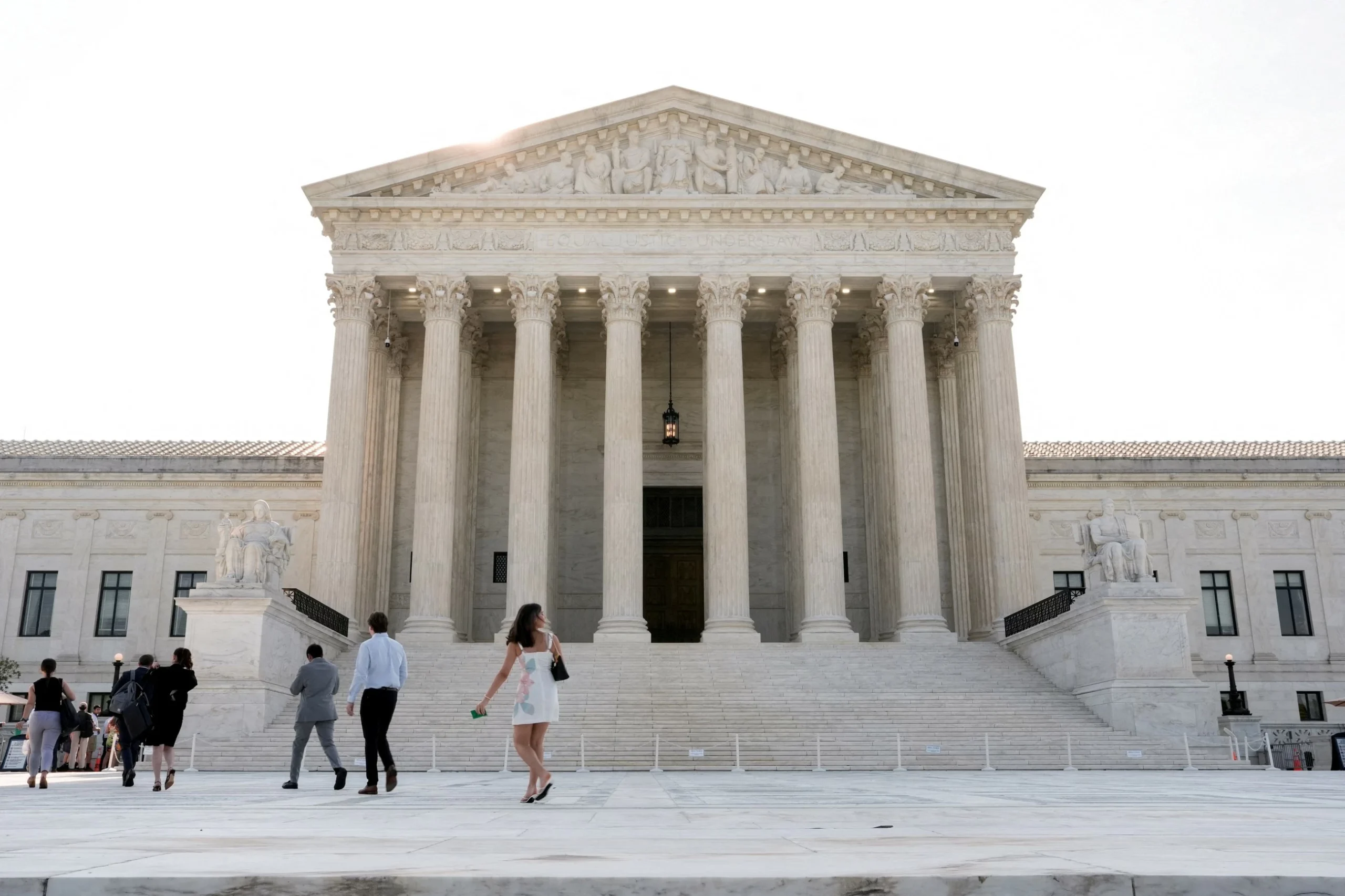 US Supreme Court rejects Trump’s bid to restrict birthrig…