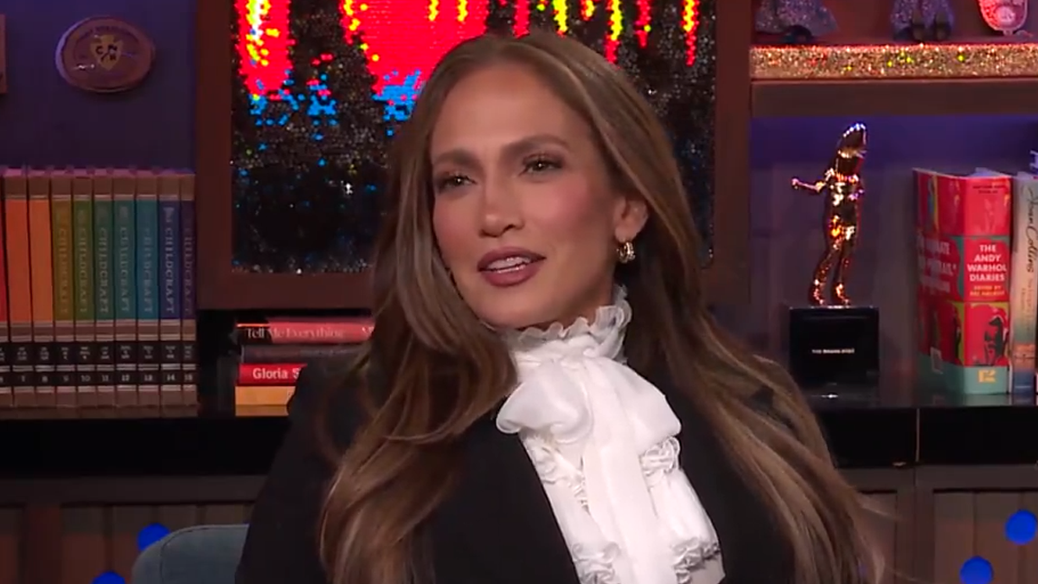 Jennifer Lopez Says Don’t Slide Into Her DMs If You Want To Date Her