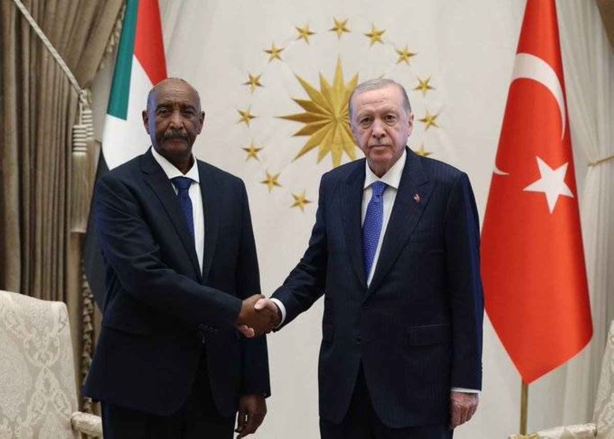 Turkiye’s President, Sudan’s transitional sovereignty council chairman discuss bilateral relations