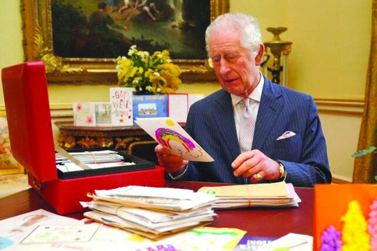How is British royal family financed?