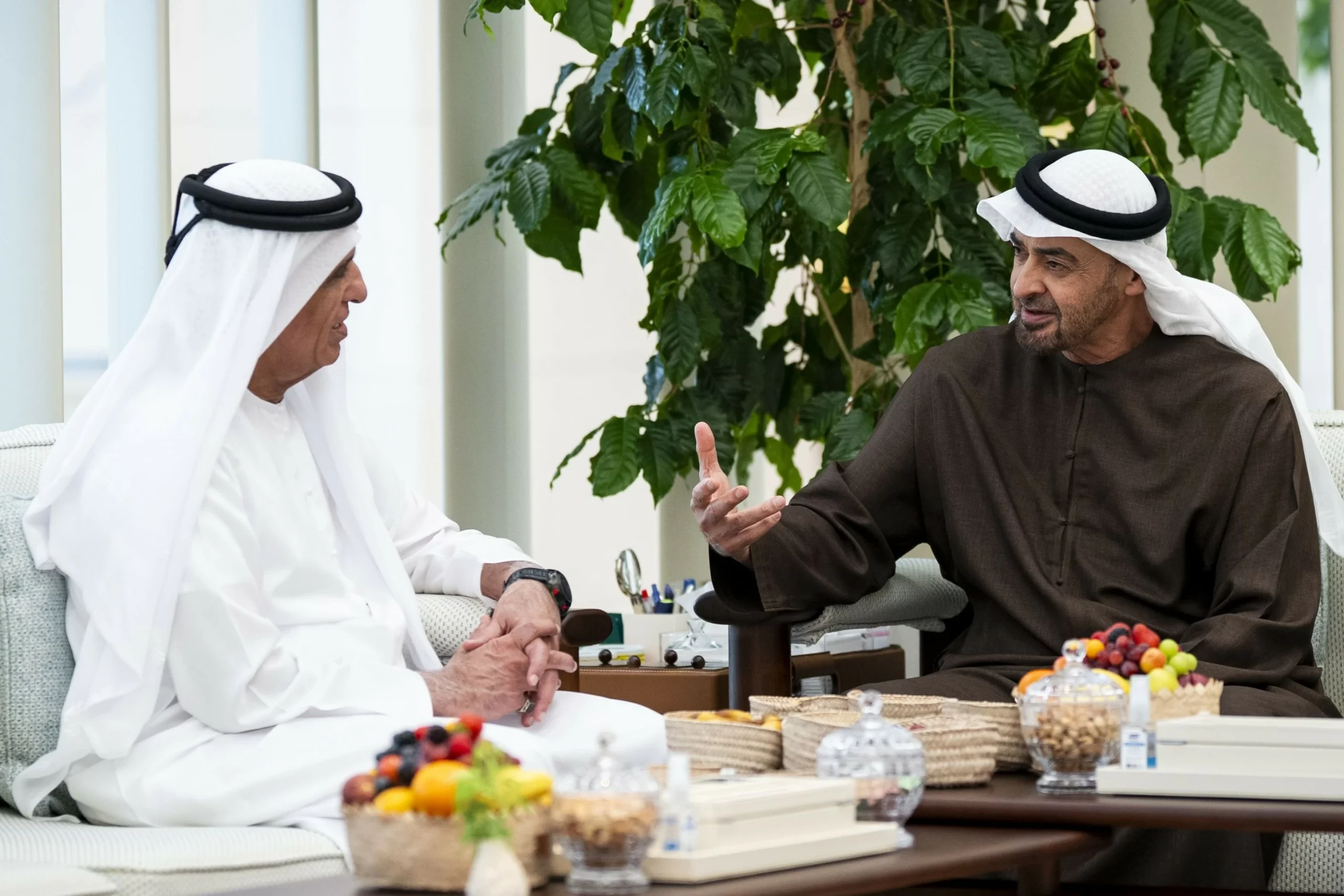 President receives Ras Al Khaimah Ruler, discusses issues…