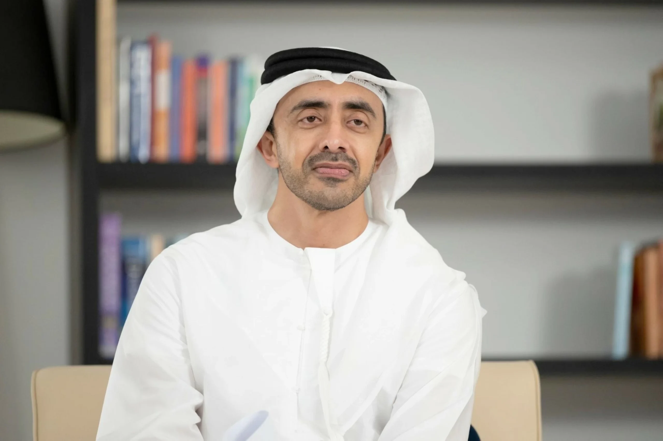 Sheikh Abdullah holds talks with Gulf, UK foreign ministe…