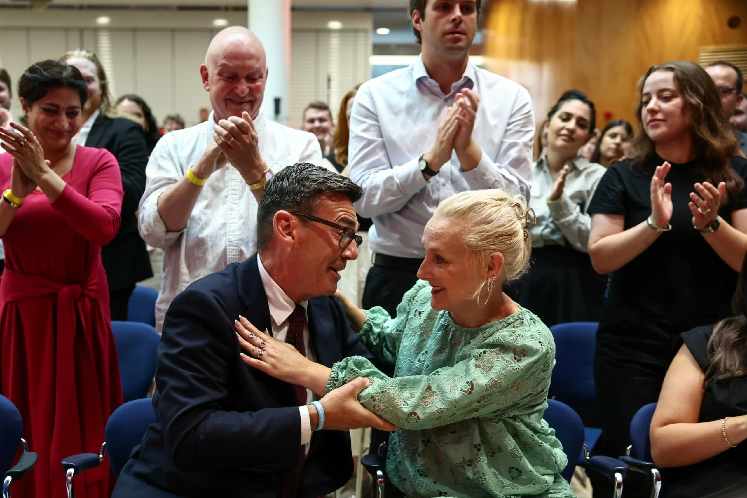 Andy Burnham is declared leader of UK’s Labour Party, ple…