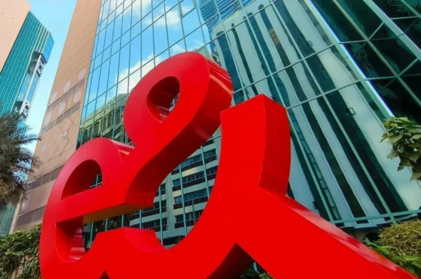 e& successfully completes sale of Vodafone stake