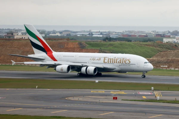 Emirates flying at 90% capacity, Dubai’s new airport to o…