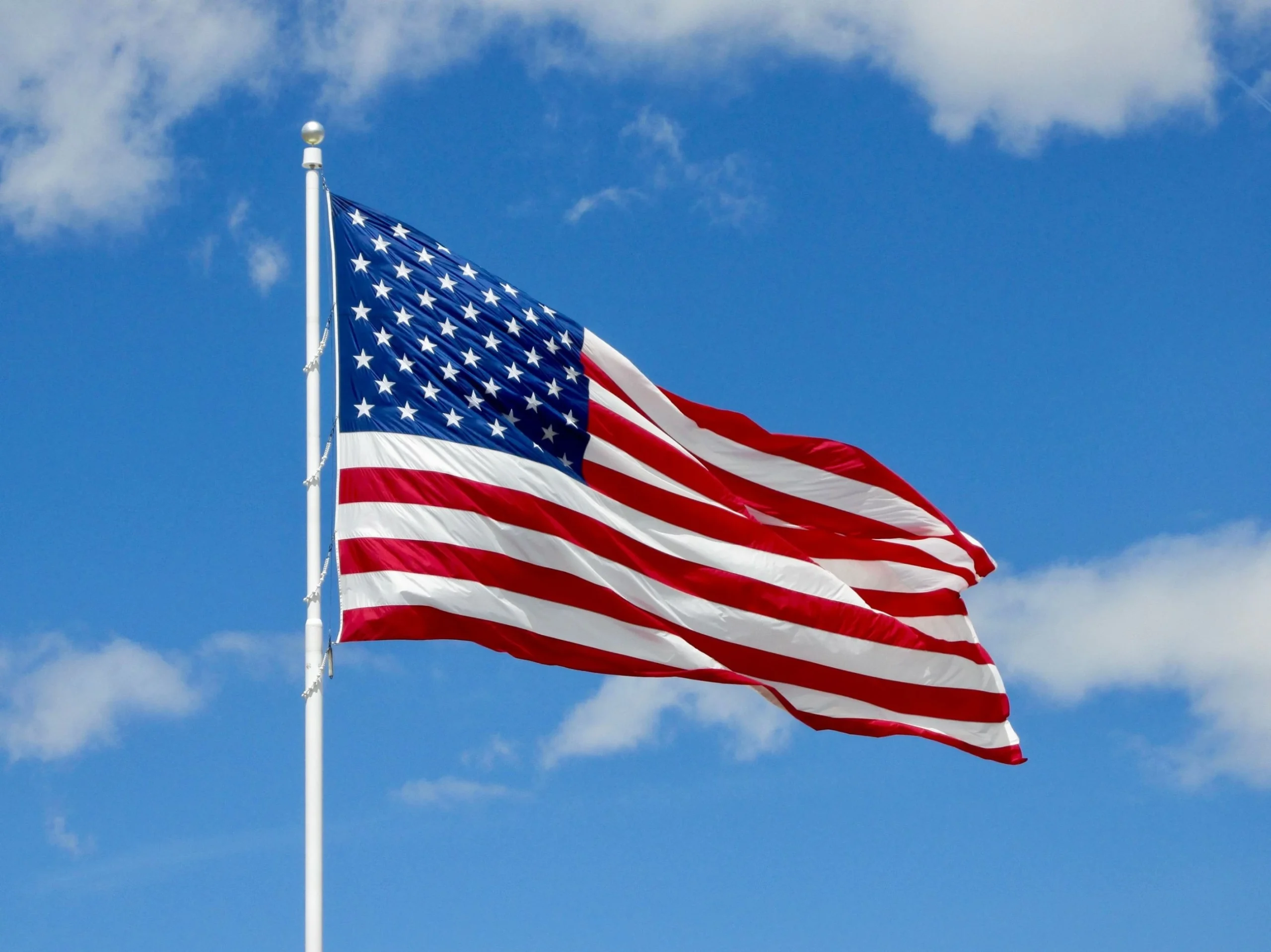 US imposes new tariffs on 60 trading partners