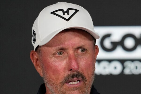 Phil Mickelson Rejects Misconduct Claims, Blasts Report as ‘Drive-By Shooting’
