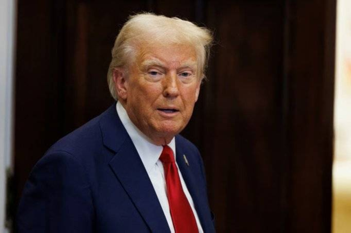 Trump says US will ‘completely decimate’ Iran if assassinated