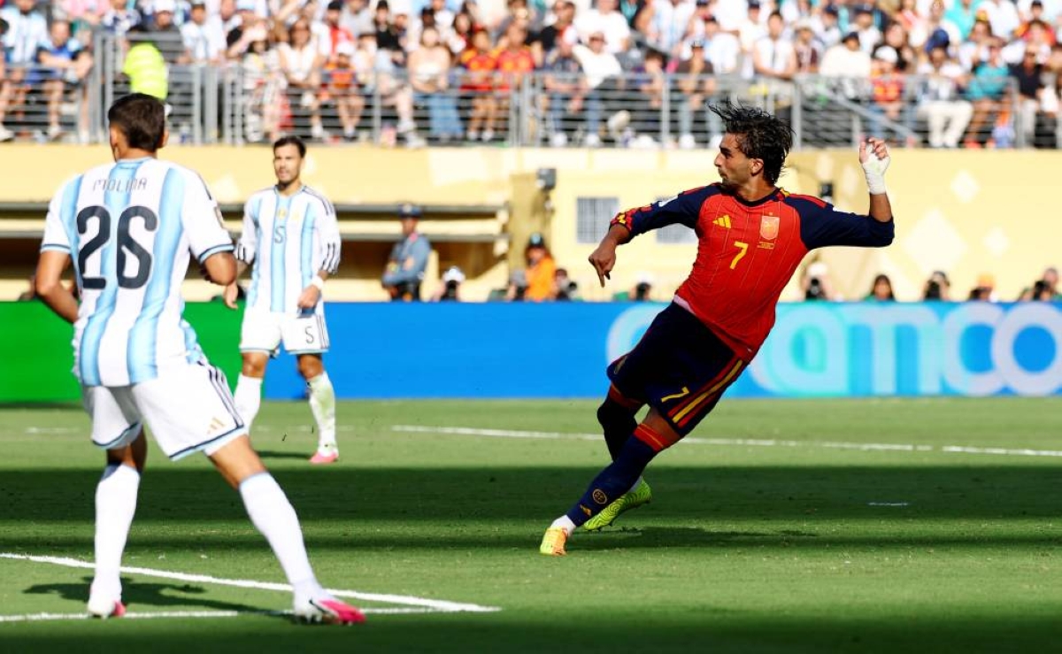 Spain down Argentina to win World Cup, shatter Messi dream