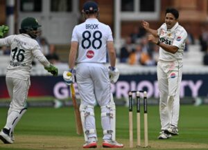 Lawrence’s fifty leaves Pakistan facing record chase to level England series
