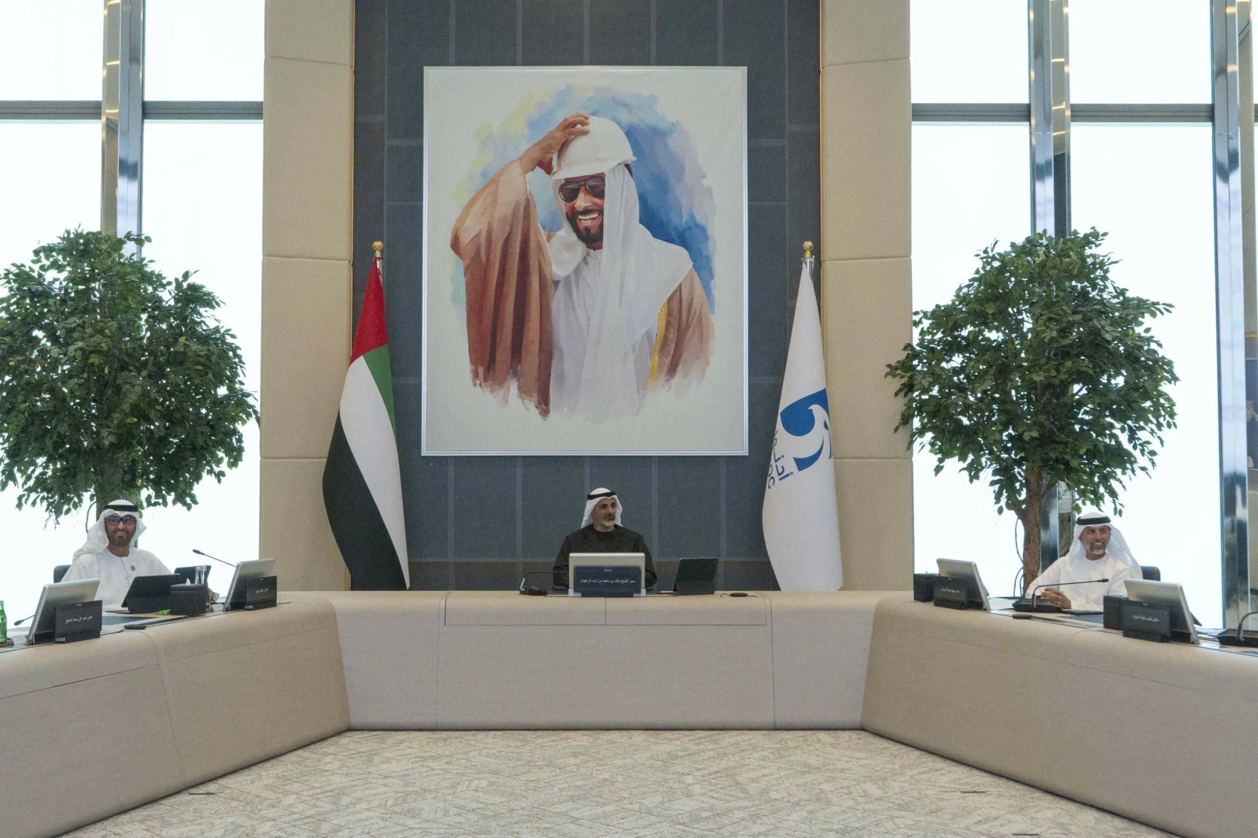 Sheikh Khaled chairs meeting of Executive Committee of Ad…